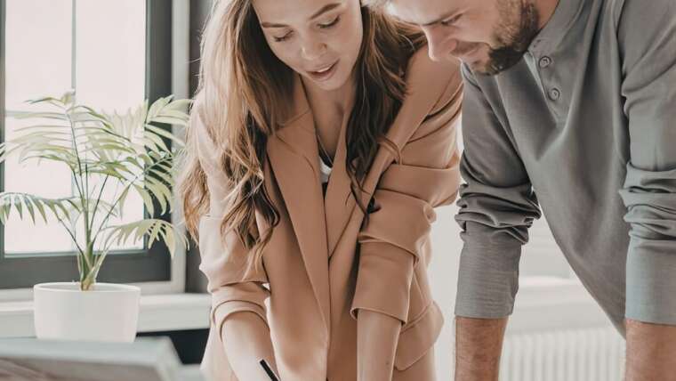 Joint Venture vs. Teaming Agreement: What San Antonio Businesses (and Federal Contractors) Should Know